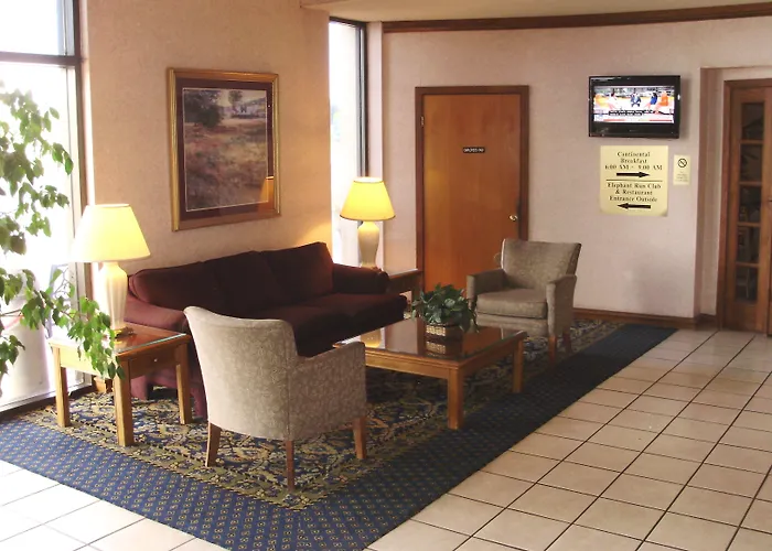 Trade Winds Motel